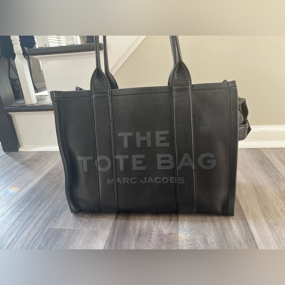 MARC JACOBS the tote bag large leather